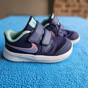 Toddler NIKE GOFAST tennis shoes